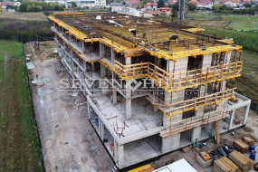 Multi-room apartment in a newly built building Multi-room apartment in a newly built building